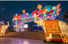 30万㎡梦幻花灯夜灿如昼 来锦绣中华·民俗村欢度元旦